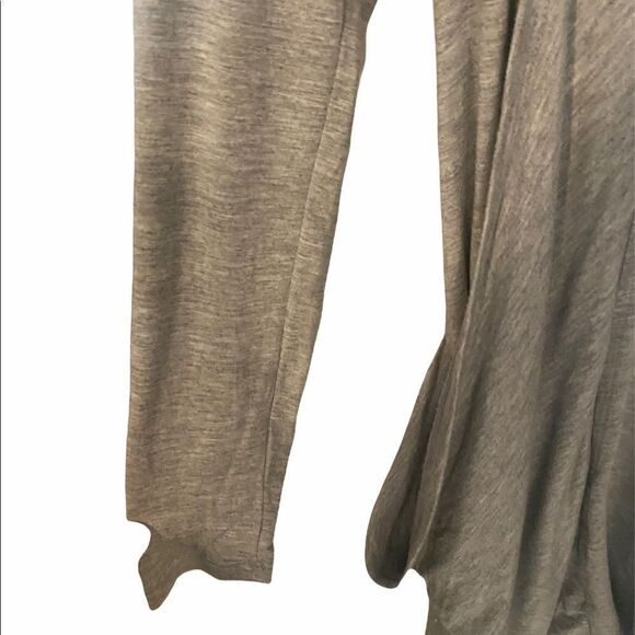 Pieces By Kensie Gray Heathered Cowl Neck Jersey Tunic • Deep Slouch Pockets - Picture 12 of 14